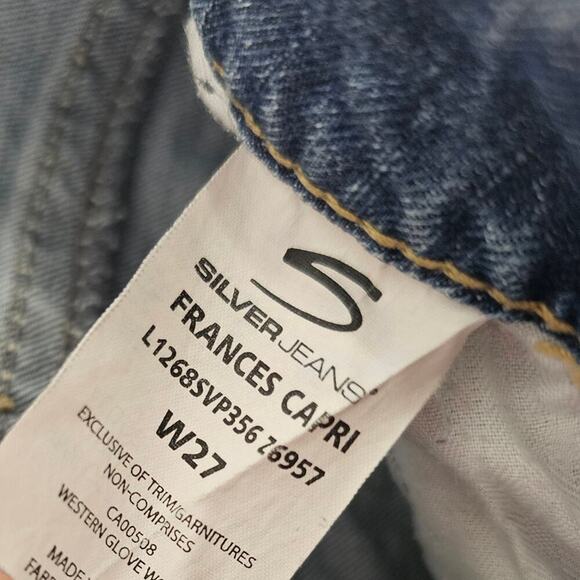 Silver Capri Jeans - Picture 3 of 3